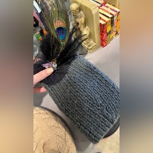 Elegant Gray Knit Headband with Feather Accent